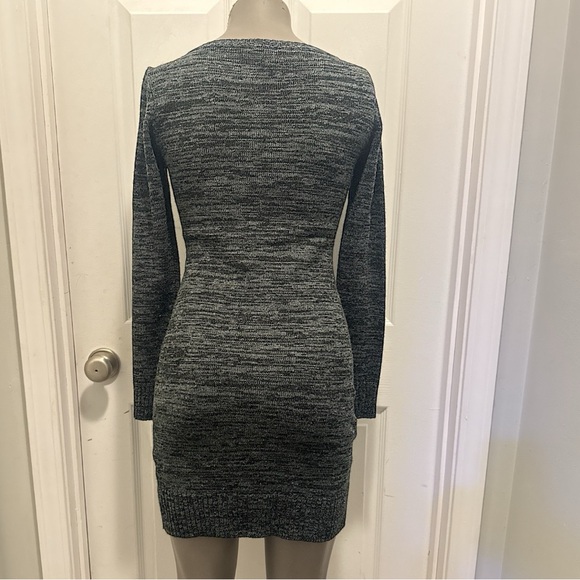 IZ Byer•Small• Sweater Dress•Grey & Black Marbled•Long Sleeve•Above Knee Mini - Picture 2 of 8